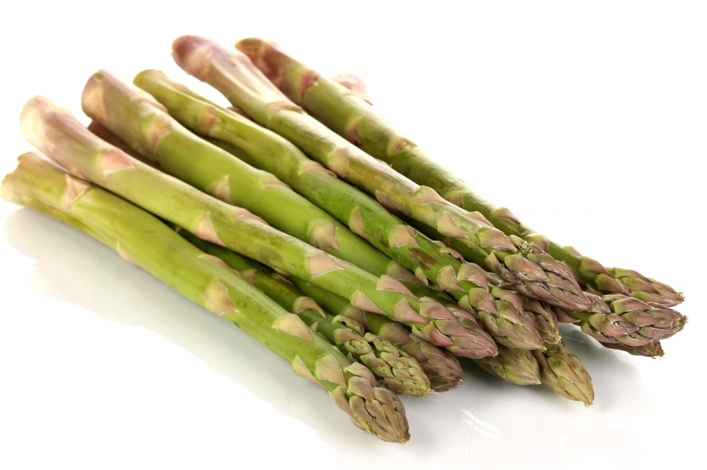 Asparagus shutterstock_114131257