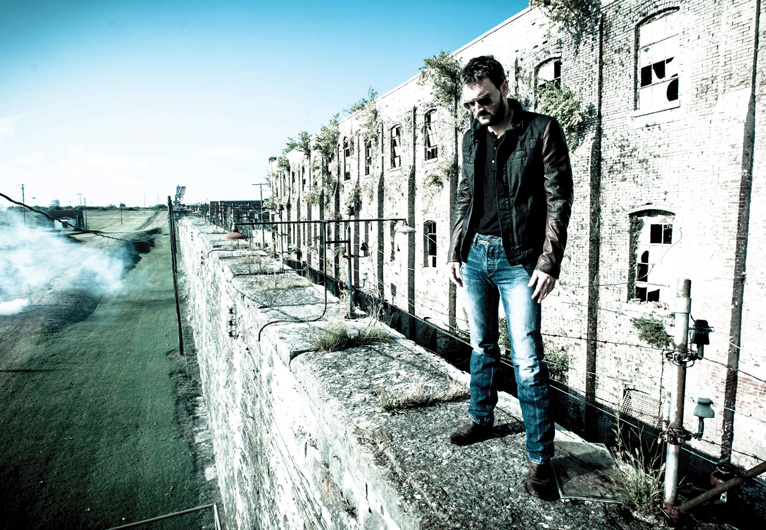 Eric-Church_pubphoto.-photo-courtesy-John-Peets-
