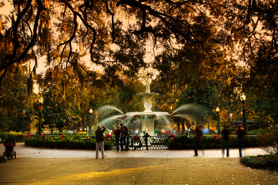 Savannah’s Forsyth Square dazzles for the holiday season. Photo courtesy Visit Savannah.