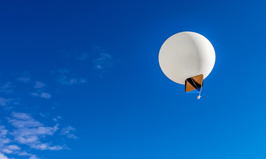weather-balloon.-shutterstock_135903014