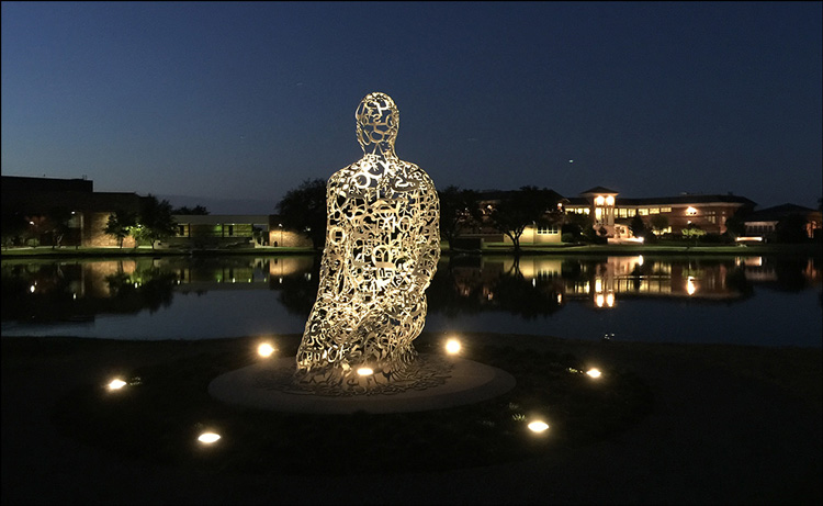 Jaume-Plensa-at-Night-at-Casady-School
