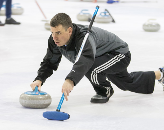 _State-CURLING-CLUB--102515-9334