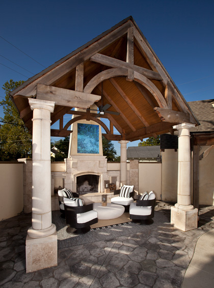 LIVING-SPACES-MIDTOWN--101813-6192