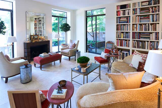 Noted Design Now Calls Tulsa Home Oklahoma Magazine The Living Room Is A Seamless Blend Of Traditional Antiques And Contemporary Furnishings