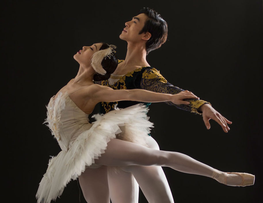SwanLake-YoueheSonandHyonjunRheephotobyJeremyCharlesCROPPED