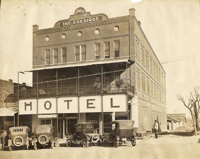 The Eskridge Hotel opened in 1907 and quickly became a hub of activity.