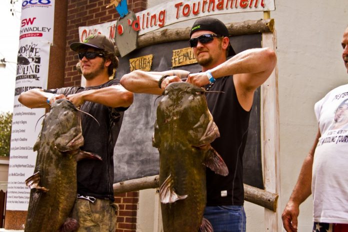okie noodling tournament pauls