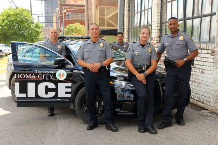 From-left-to-right.--Sergeant-Travis-Serna,-Captain-Taylor-Dinh,-Lieutenant-Sinue-Zepeda,-Lieutenant-Kim-Vance,-Major-Dexter-Nelson
