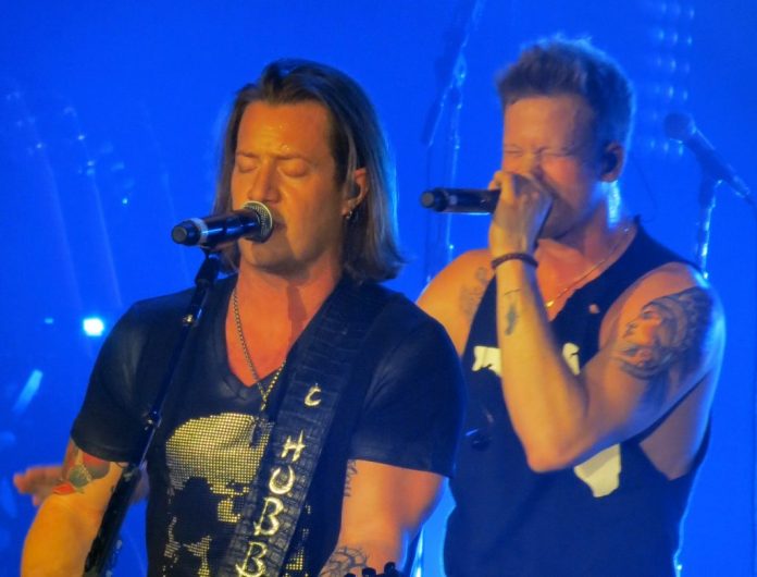 Florida_Georgia_Line_Night_Train_Tour_2014_CROPPED